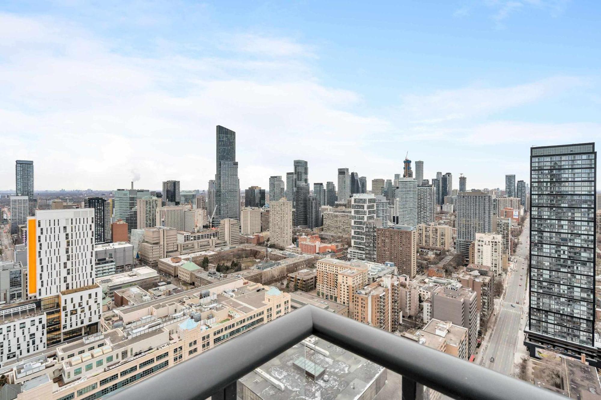 Sunset View Studio By Eaton Centre โตรอนโต ภายนอก รูปภาพ