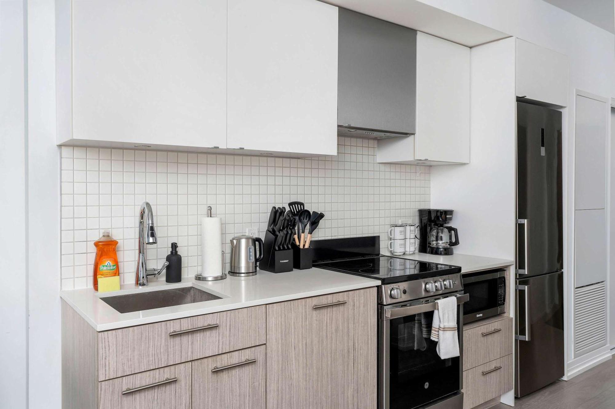 Sunset View Studio By Eaton Centre โตรอนโต ภายนอก รูปภาพ